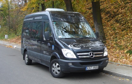 czarne_auto_wlasciwe